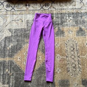 purple lululemon leggings